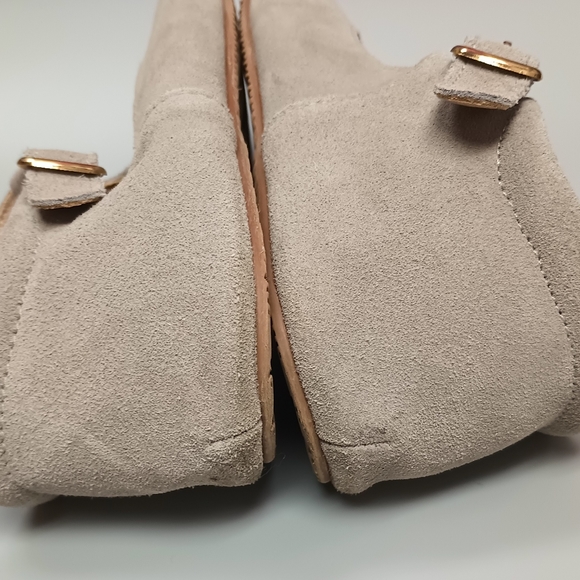 Monkey Feet shoes - Picture 6 of 7